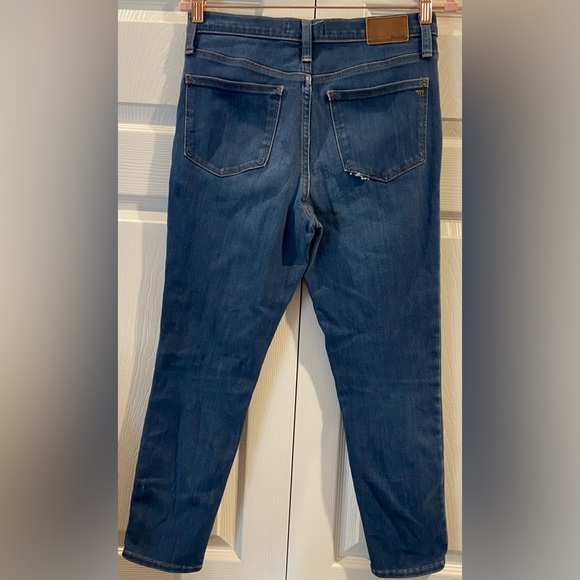 Madewell 10” Highrise Button Fly Skinny Jeans in Medium Wash, Size 27 - Picture 4 of 5